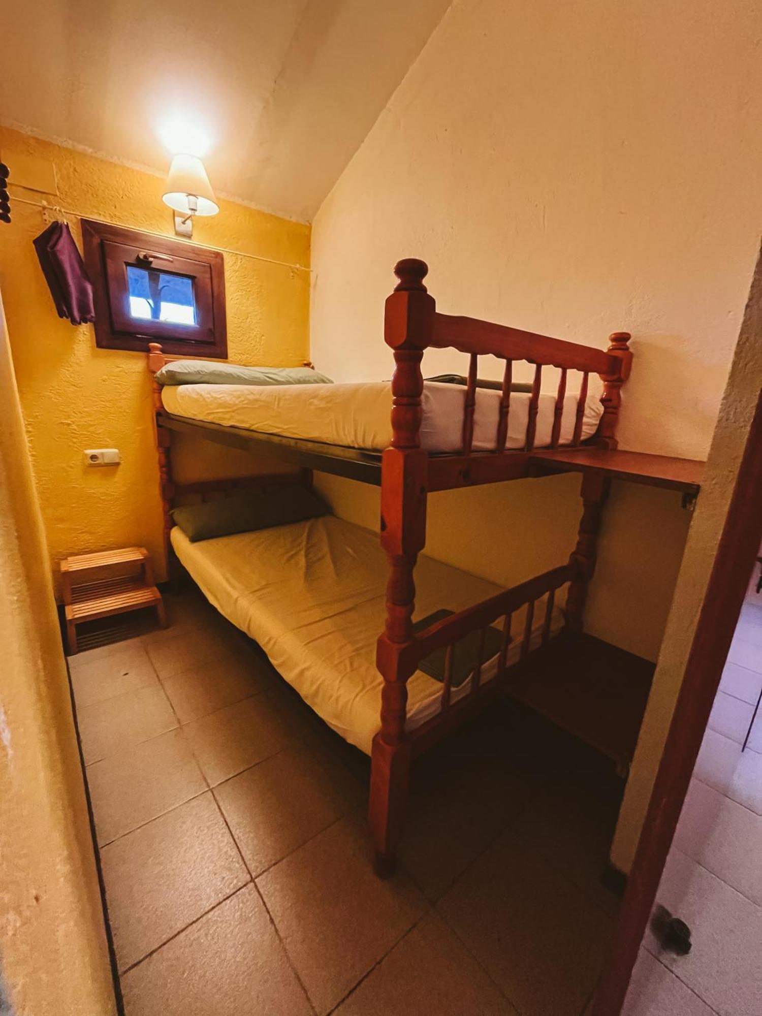 Refugi De L'Arp Hostel Montargull de la Vansa Bagian luar foto