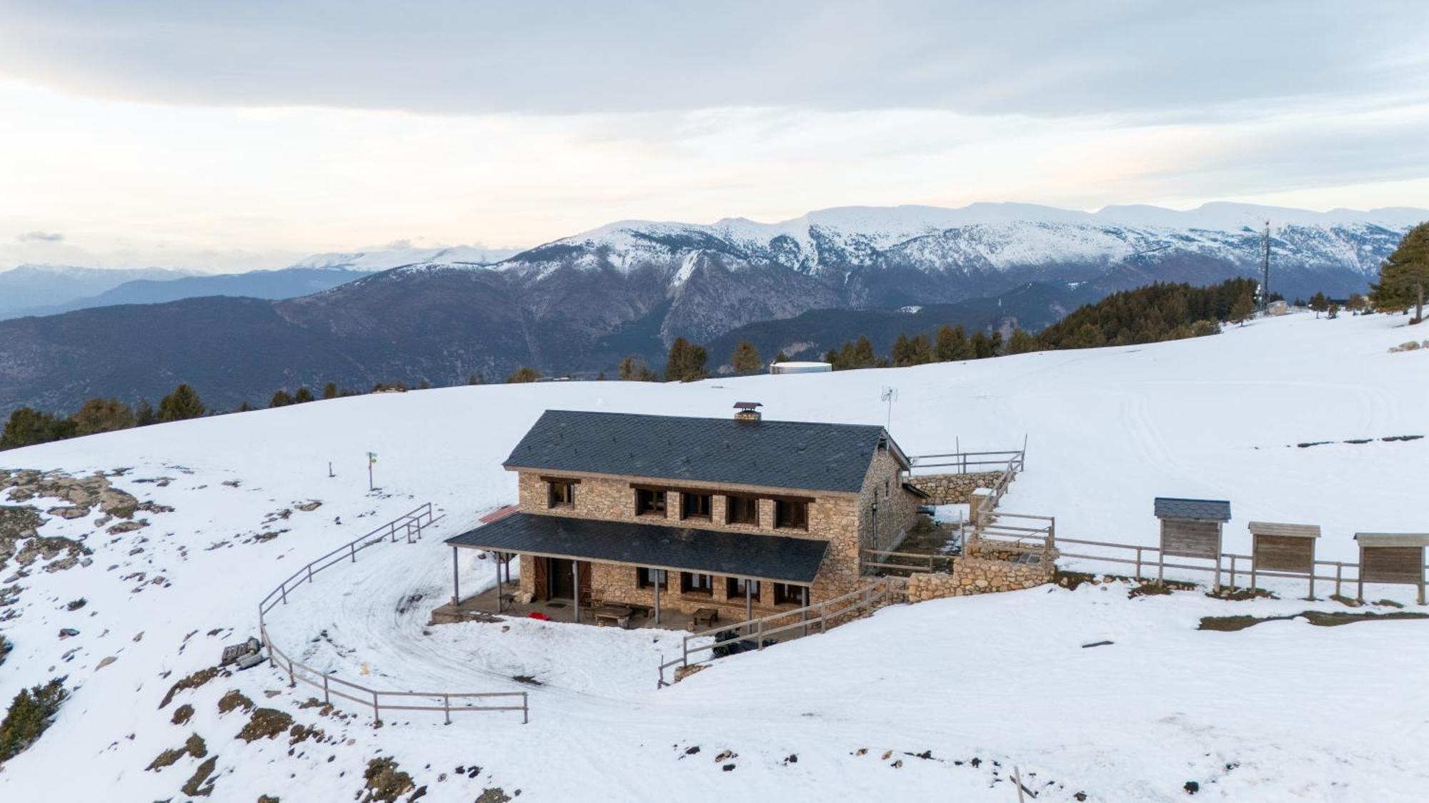 Refugi De L'Arp Hostel Montargull de la Vansa Bagian luar foto